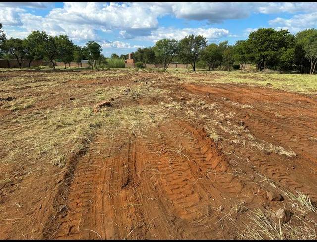 LAND FOR SALE IN HARTEBEESTHOEK